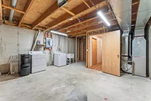 951 W Village Circle SE, Rochester, MN 55904 - Photo 9