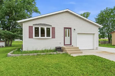 951 W Village Circle SE, Rochester, MN 55904 - Photo 3
