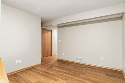951 W Village Circle SE, Rochester, MN 55904 - Photo 13