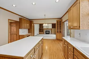 1004 Walden Ct, Burnsville, MN 55337 - Photo 15