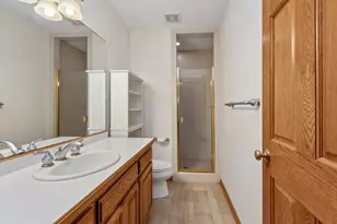 1004 Walden Ct, Burnsville, MN 55337 - Photo 39