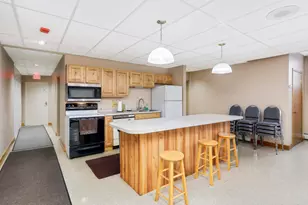 1304 W Medicine Lake Dr, Plymouth, MN 55441 - Photo 25