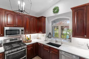 14005 45th Ave N, Plymouth, MN 55446 - Photo 5
