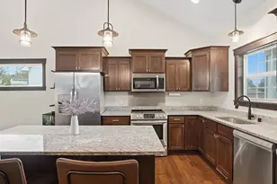 9112 Hamlet Ave S, Cottage Grove, MN 55016 - Photo 3