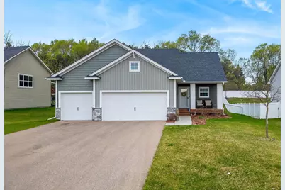 9112 Hamlet Avenue S, Cottage Grove, MN 55016 - Photo 1