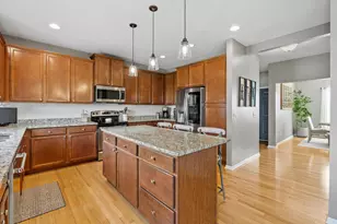 21253 Inspiration Path, Lakeville, MN 55044 - Photo 19