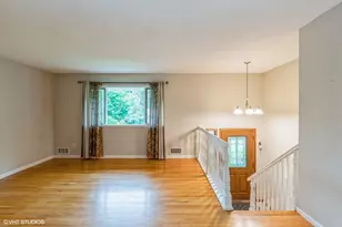 569 Riviera Dr, New Brighton, MN 55112 - Photo 7