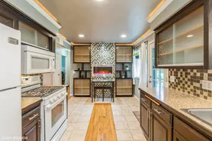 569 Riviera Dr, New Brighton, MN 55112 - Photo 11