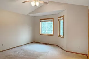 885 Kimberly Ln, Chanhassen, MN 55317 - Photo 15