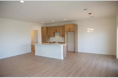 1002 Albert Drive W, West Fargo, ND 58078 - Photo 5