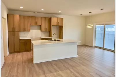 1002 Albert Drive W, West Fargo, ND 58078 - Photo 9