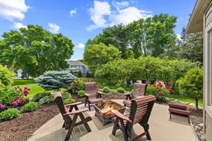 8048 Ranchview Ln N, Maple Grove, MN 55311 - Photo 17