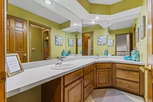 8048 Ranchview Ln N, Maple Grove, MN 55311 - Photo 35