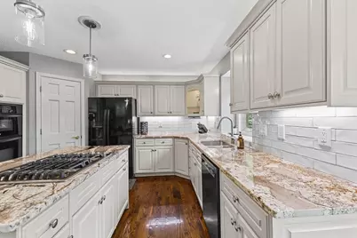 8048 Ranchview Lane N, Maple Grove, MN 55311 - Photo 13