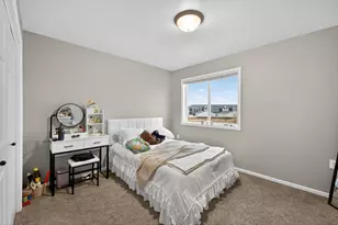 6661 21st St S, Fargo, ND 58104 - Photo 17