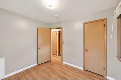 1283 Burke Avenue E, Maplewood, MN 55109 - Photo 15