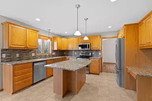 413 Georgetown Dr SE, Stewartville, MN 55976 - Photo 7