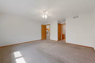 949 Rice St, Faribault, MN 55021 - Photo 29