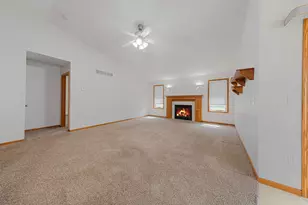 949 Rice St, Faribault, MN 55021 - Photo 13