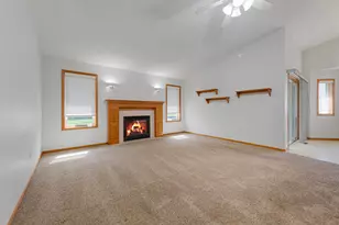 949 Rice St, Faribault, MN 55021 - Photo 11