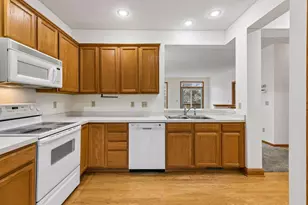 15156 Dundee Ave, Apple Valley, MN 55124 - Photo 11