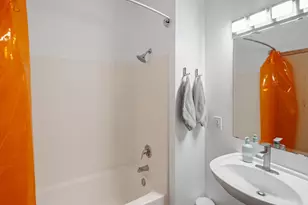 111 E Franklin Ave, Minneapolis, MN 55404 - Photo 13