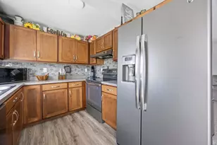 1918 55th Avenue South, Fargo, ND 58104 - Photo 15
