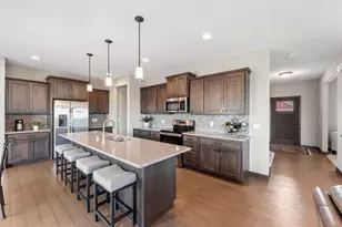 17917 Equinox Ave, Lakeville, MN 55044 - Photo 7