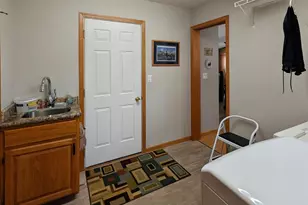 1636 N 4th St, Montevideo, MN 56265 - Photo 33