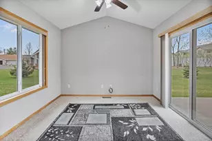 532 6th Ct NE, Cambridge, MN 55008 - Photo 15
