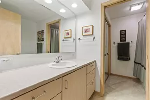 2878 Lilac Ln N, Fargo, ND 58102 - Photo 39