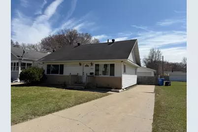 1644 8th Avenue S, Fargo,  58103 - Photo 1