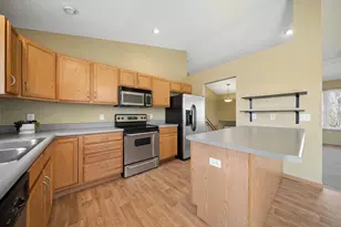 113 Torrey Pines Dr, Mankato, MN 56001 - Photo 13