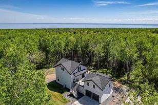 5140 Lakewood Rd, Duluth, MN 55804 - Photo 1