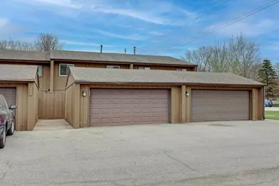 987 11th Avenue SW, Forest Lake, MN 55025 - Photo 5