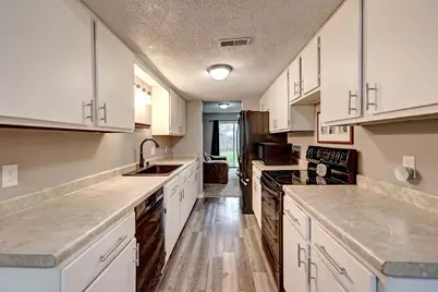 987 11th Avenue SW, Forest Lake, MN 55025 - Photo 7