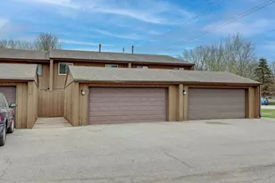 987 11th Ave SW, Forest Lake, MN 55025 - Photo 3