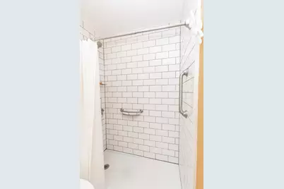 433 Elmwood Avenue S, Fargo,  58103 - Photo 27