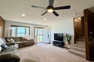520 Frontier Rd, Brewster, MN 56119 - Photo 9