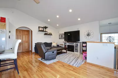 3221 11th Avenue S, Moorhead, MN 56560 - Photo 9