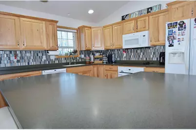 3221 11th Avenue S, Moorhead, MN 56560 - Photo 7