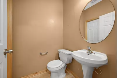 3049 Chamberlain Street N #6, Maplewood, MN 55109 - Photo 15