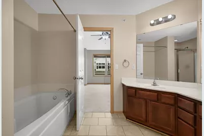 3049 Chamberlain Street N #6, Maplewood, MN 55109 - Photo 21