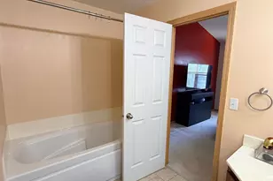3049 Chamberlain Street N, Maplewood, MN 55109 - Photo 29