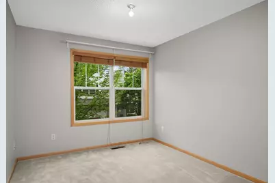 3049 Chamberlain Street N #6, Maplewood, MN 55109 - Photo 25