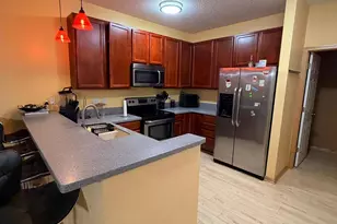 3049 Chamberlain Street N, Maplewood, MN 55109 - Photo 9