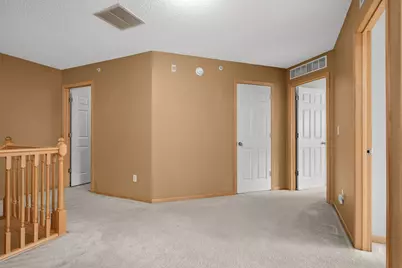 3049 Chamberlain Street N #6, Maplewood, MN 55109 - Photo 17