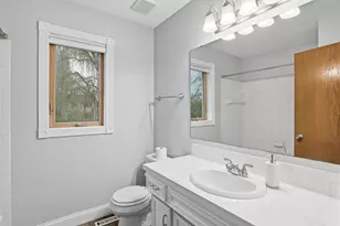8361 W Lake Dr, Chanhassen, MN 55317 - Photo 23