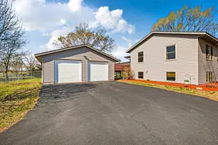 7481 State St, Clear Lake, MN 55319 - Photo 9