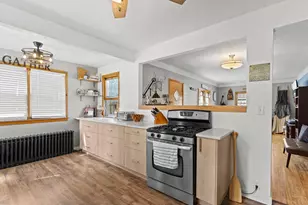 1291 Mackubin St, Saint Paul, MN 55117 - Photo 9